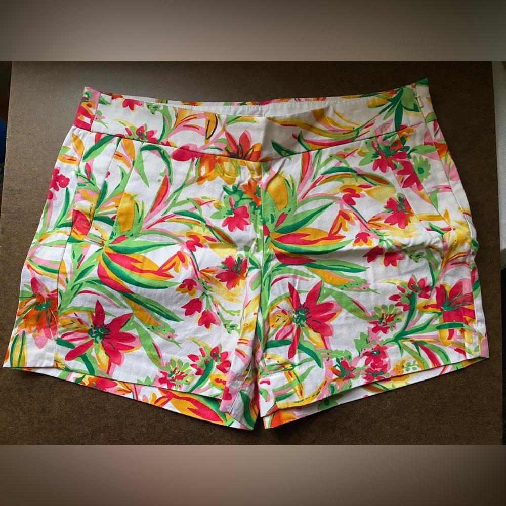 J. Crew floral women’s shorts with side zip. Size 8.